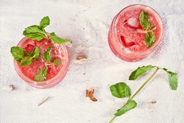 watermelon mint cocktail