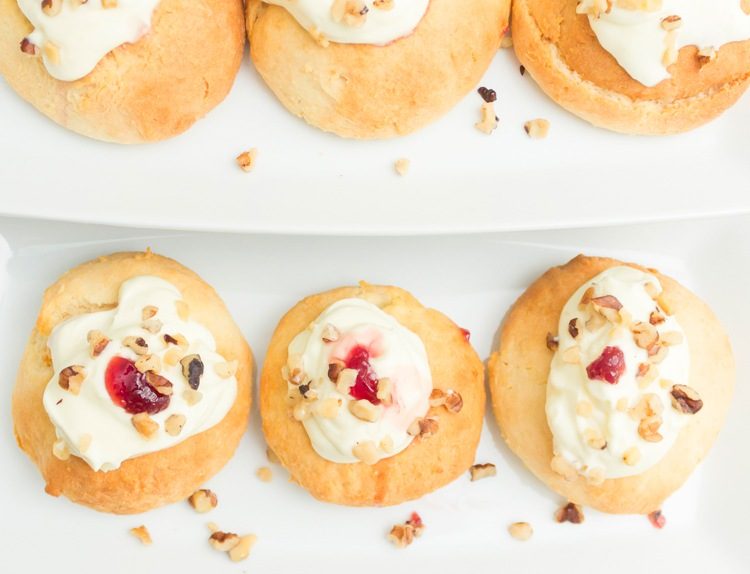 easy coconut cream scones